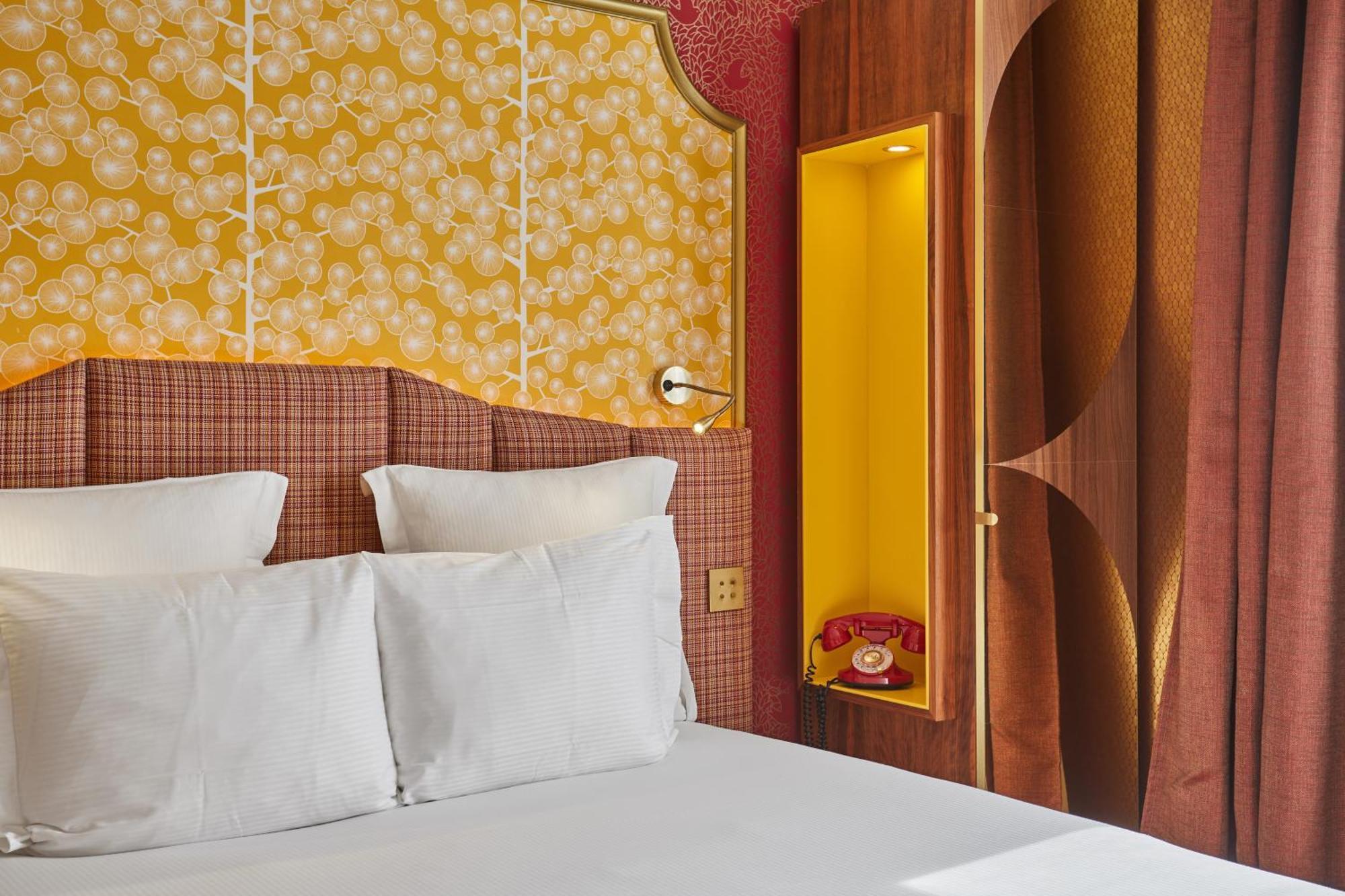 Idol Hotel Париж Екстериор снимка